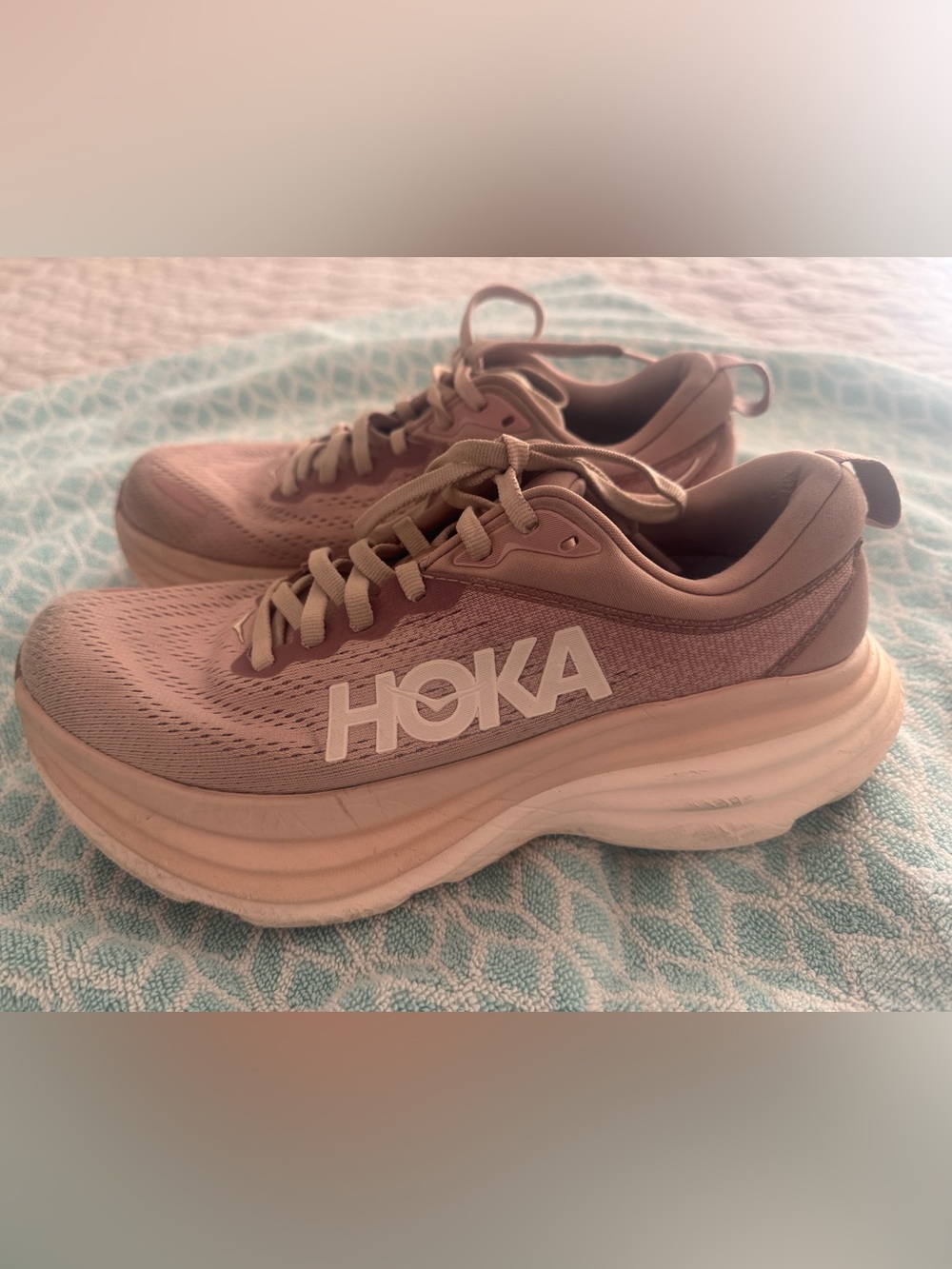 Hoka Bondi 8 Pink Running Sneakers size 6.5 - Picture 2 of 6